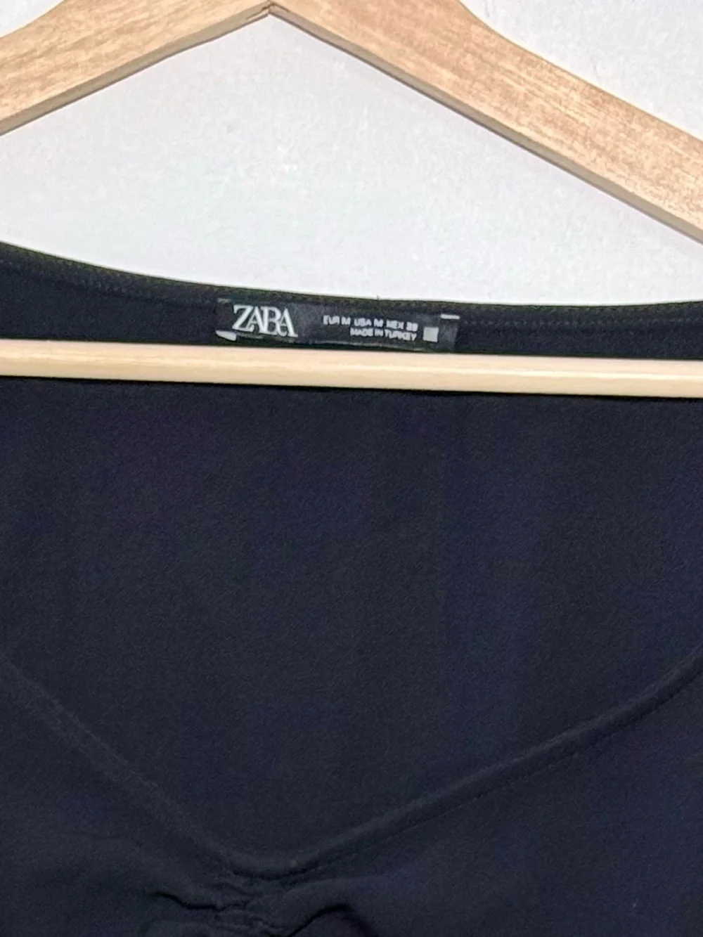 Zara Black Ruched Tie Front Long Sleeve Crop Top Size M Cutout